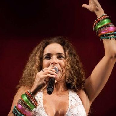 Daniela Mercury photo 12