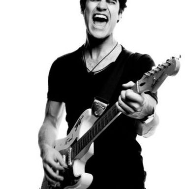 Darren Criss photo 34