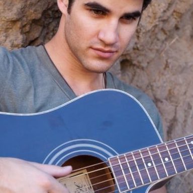 Darren Criss photo 30