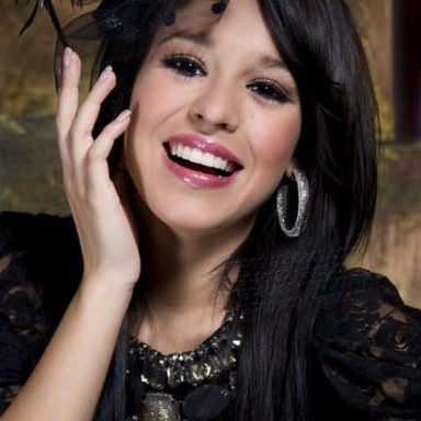 Danna Paola photo 93