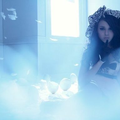 Danna Paola photo 74