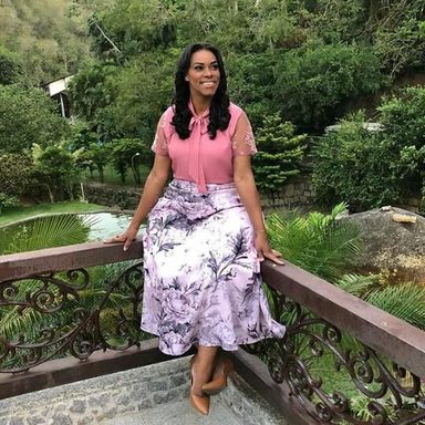 Elaine Martins photo 37