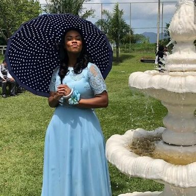 Elaine Martins photo 36