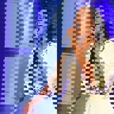 Elaine Martins photo 16