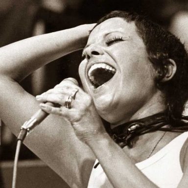 Elis Regina photo 30