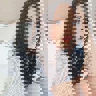 Elizabeth Gillies photo 19