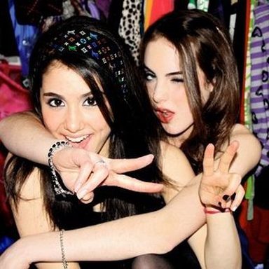 Elizabeth Gillies photo 27