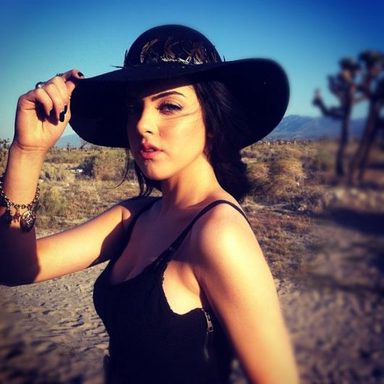 Elizabeth Gillies photo 29