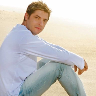 Emerson Pinheiro photo 30