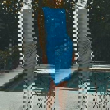 Emily Kinney photo 9