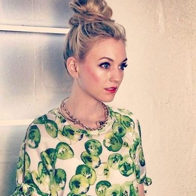 Emily Kinney photo 38