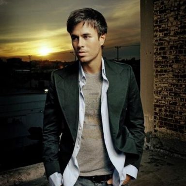Enrique Iglesias photo 27