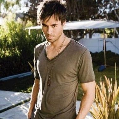 Enrique Iglesias photo 12
