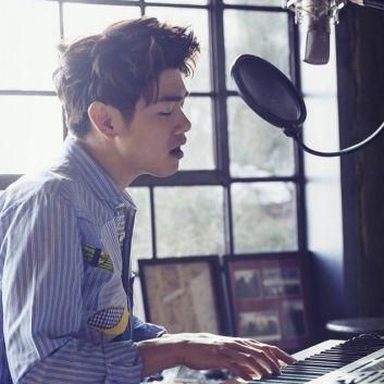 Eric Nam photo 11