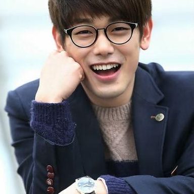 Eric Nam photo 9