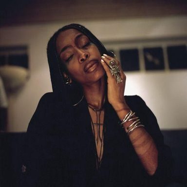 Erykah Badu photo 12