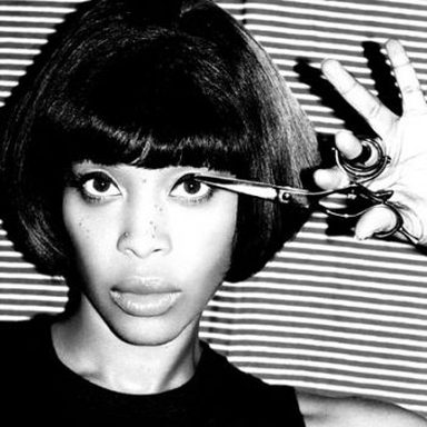 Erykah Badu photo 16