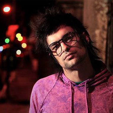 Esteban Tavares photo 29