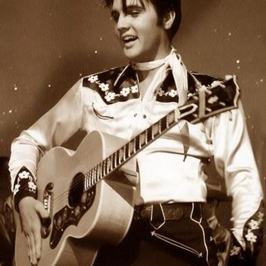 Elvis Presley photo 71