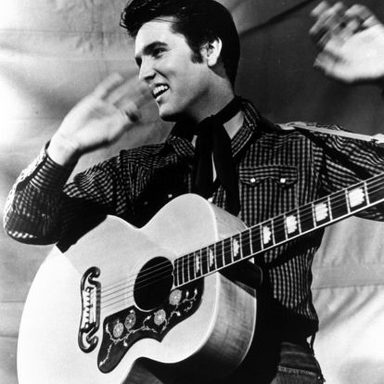 Elvis Presley photo 24