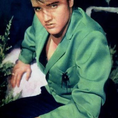 Elvis Presley photo 34