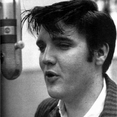 Elvis Presley photo 66
