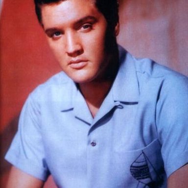 Elvis Presley photo 59