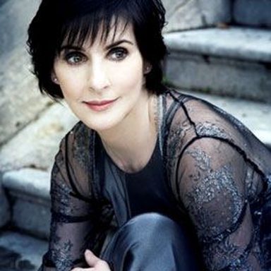 Enya photo 34