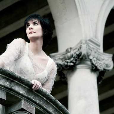 Enya photo 25