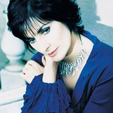 Enya photo 32