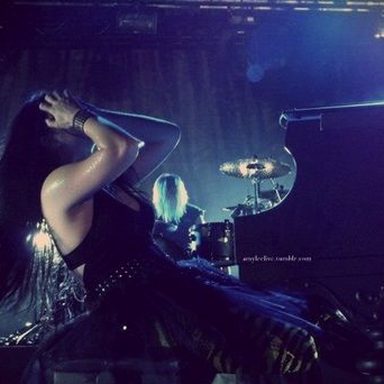 Evanescence photo 47