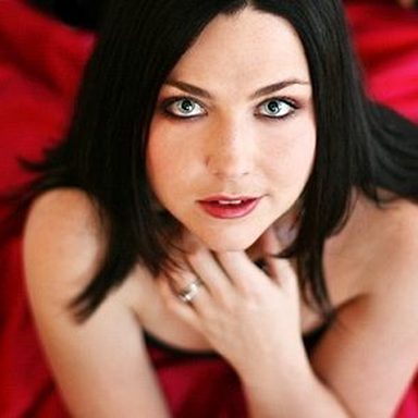 Evanescence photo 105