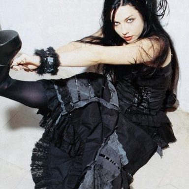 Evanescence photo 111