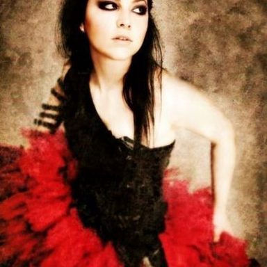 Evanescence photo 156