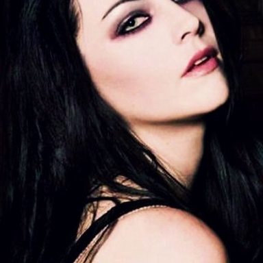 Evanescence photo 147
