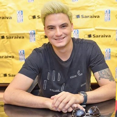 Felipe Neto photo 12