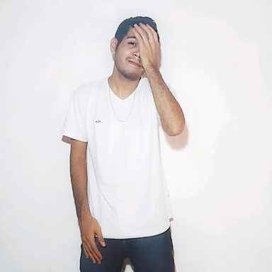 Felipe Renfro photo 12