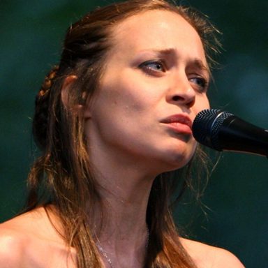 Fiona Apple photo 41