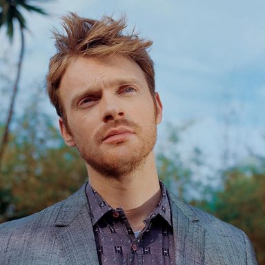 Finneas photo 11