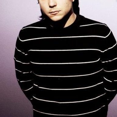 Frank Iero photo 10