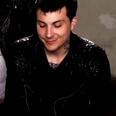 Frank Iero photo 19