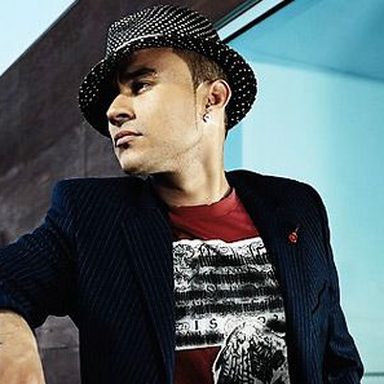 Frankie J photo 9
