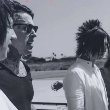Falling In Reverse photo 26