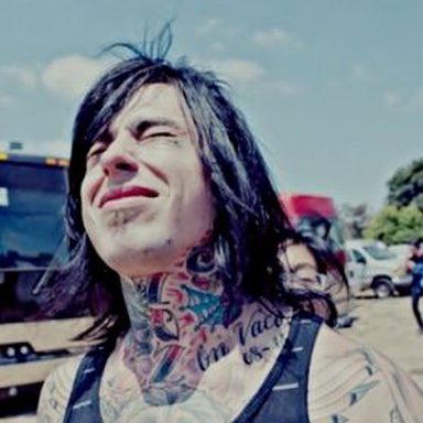 Falling In Reverse photo 33