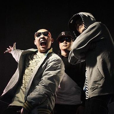 Far East Movement photo 15