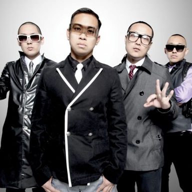 Far East Movement photo 9