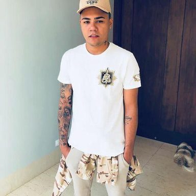 Felipe Araújo photo 13