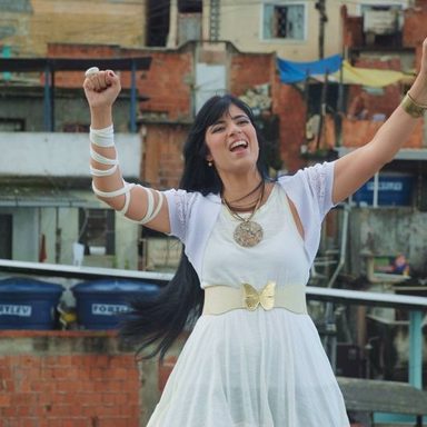 Fernanda Brum photo 95