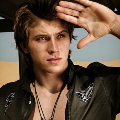 Garrett Hedlund