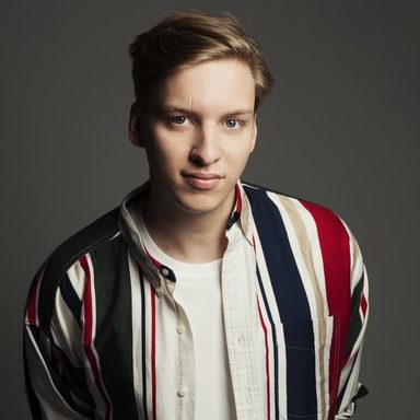George Ezra photo 46
